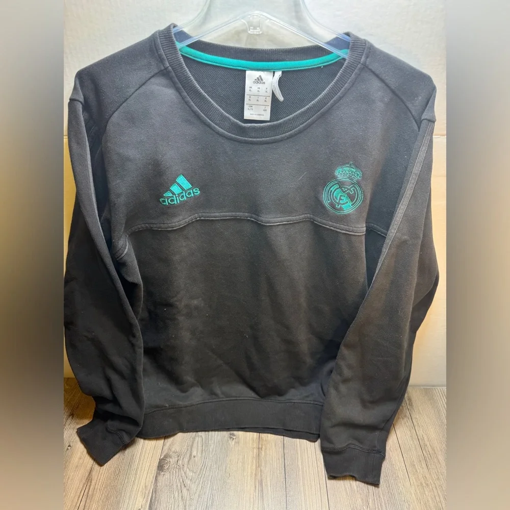 REAL MADRID 2017/2018 BLACK FUTBOL SOCCER TRAINING TOP JERSEY ADIDAS MEN’S XL - Picture 2 of 9